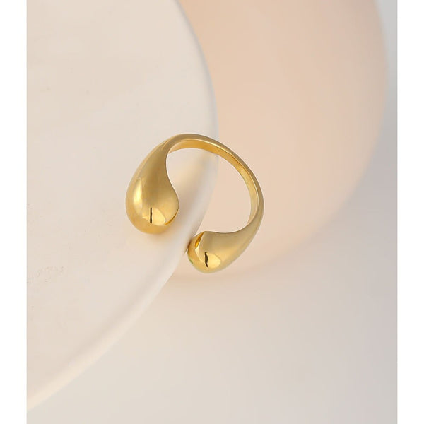 Minimalist Athena Ring