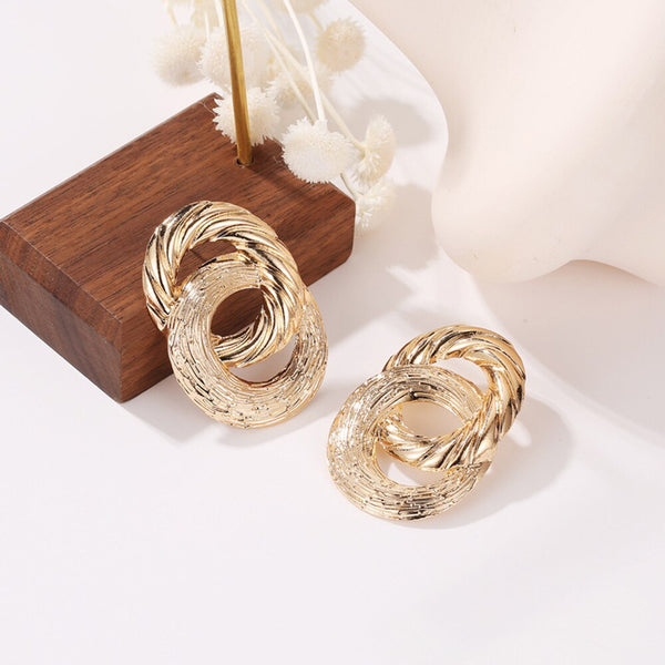 Circle Twist Earrings