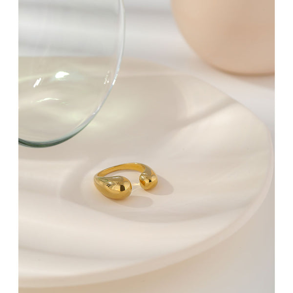 Minimalist Athena Ring