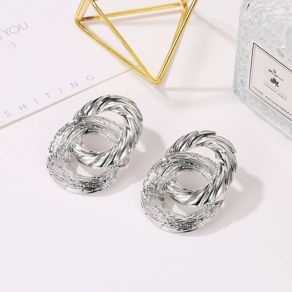 Circle Twist Earrings