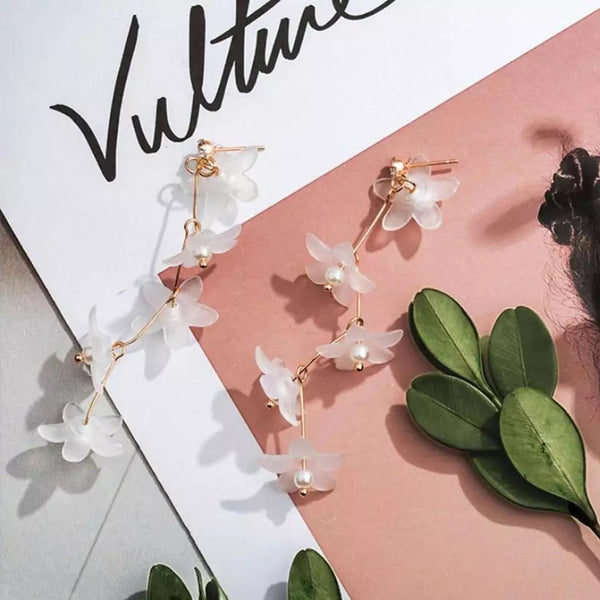 Flowy Flowers Dangle Earrings