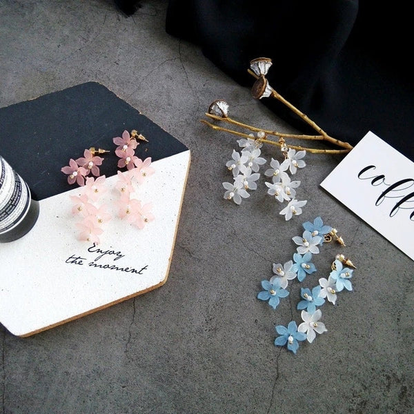 Flowy Flowers Dangle Earrings