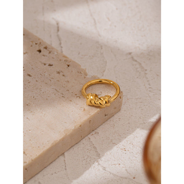 Twisted Wire Knot Ring