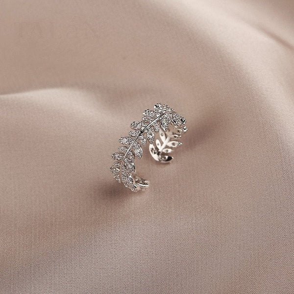 Crystal Leaf Vine Branch Ring