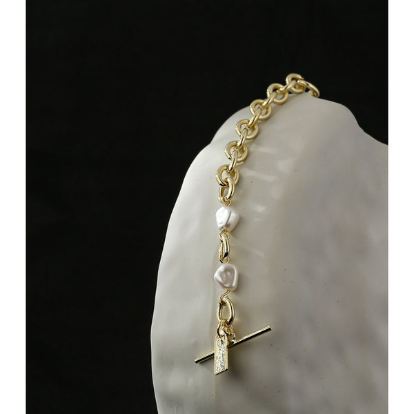 Chain Toggle Pearl Bracelet